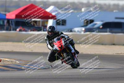 media/Dec-18-2022-SoCal Trackdays (Sun) [[8099a50955]]/Turn 2 (950am)/